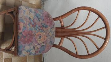 6 rotan stoelen met gebloemde zitvlak, Enlèvement, Utilisé, Osier ou Rotin