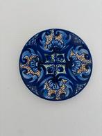 Assiette murale, Enlèvement