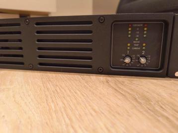 Amplificateur audio professionnel 800 W avec connexion résea, Musique & Instruments, Amplis | Clavier, Moniteur & Sono, Enlèvement ou Envoi