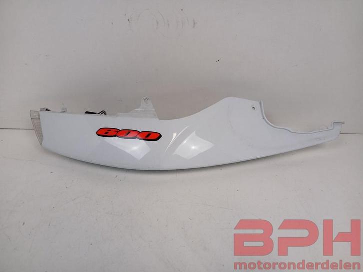 Kuip rechts Suzuki GSX-R 600 750 K6 - K7 2006 t/m 2007 kontj, Motoren, Onderdelen | Suzuki, Gebruikt, Ophalen of Verzenden