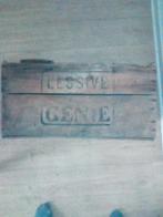 Caisse en bois avec l'inscription lessive genie ancien bon, Enlèvement