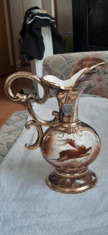 Vase en porcelaine H Becquet créé en 1940 numéroté 265