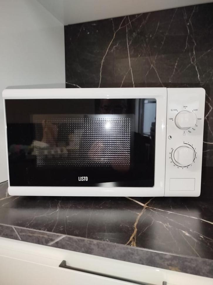 MICROGOLFOVEN GRIL LISTO MOG L5, Elektronische apparatuur, Microgolfovens, Zo goed als nieuw, Vrijstaand, Microgolfoven, Minder dan 45 cm