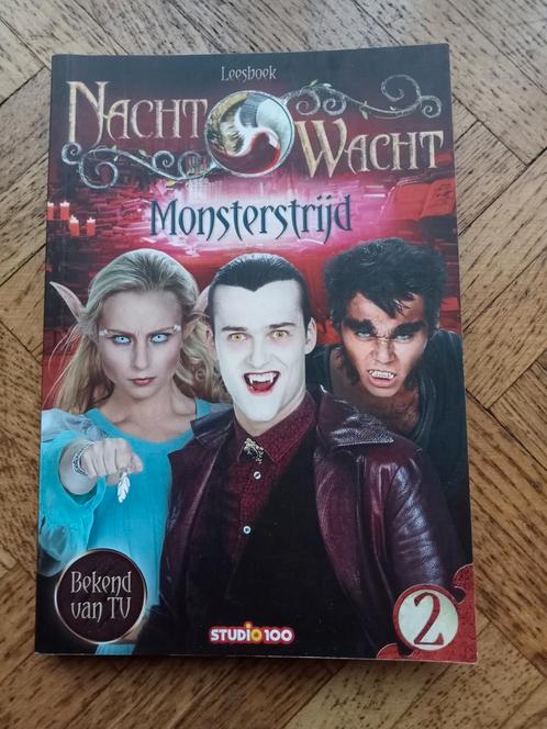 Nachtwacht 2: Monsterstrijd, Boeken, Kinderboeken | Jeugd | onder 10 jaar, Gelezen, Ophalen of Verzenden