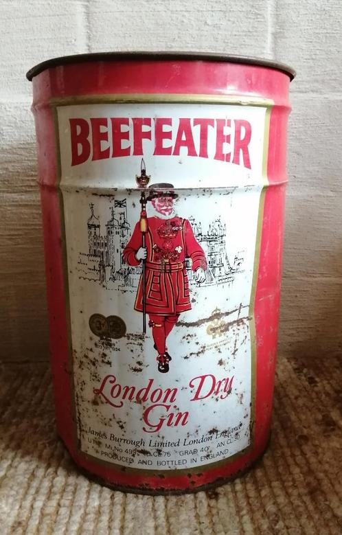 vintage metalen open ton Gin Beefeater, verweerd, Antiquités & Art, Curiosités & Brocante, Enlèvement