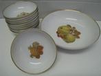 Fruitschaal met 11 dessertkommen, merk Arzberg, Duitland, Antiek en Kunst, Ophalen
