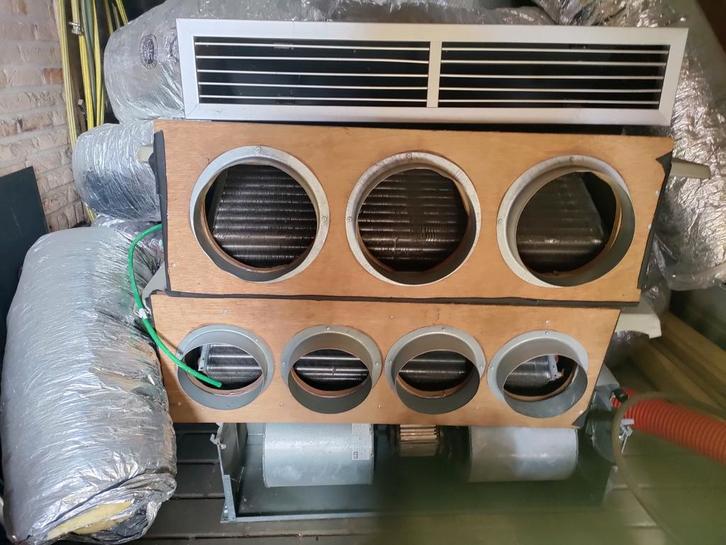 Ventilatie installatie met 3 dubbele ventilatoren met toeb., Doe-het-zelf en Bouw, Ventilatie en Afzuiging, Gebruikt, Ventilator