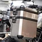 BM1W GS 2 ext valises alu avec 4 cylindres programmables, Motos, Accessoires | Valises & Sacs, Neuf