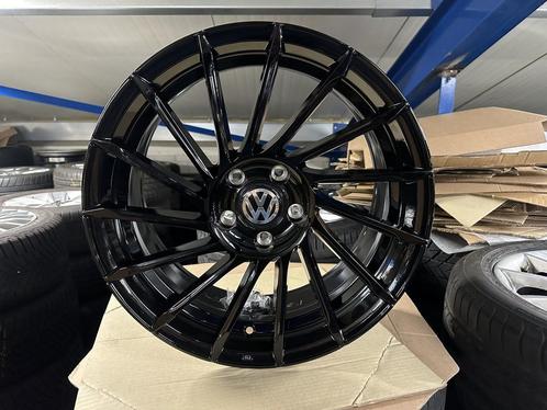 NIEUW 18inch Audi VW Seat BMW  Mercedes Vossen Style! 5x112, Auto-onderdelen, Banden en Velgen, Banden en Velgen, Personenwagen