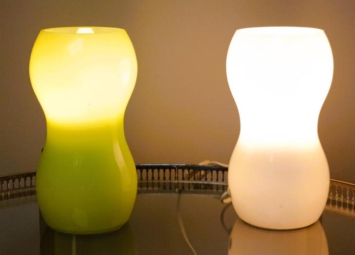 Ikea Kvintant sfeerlamp, Huis en Inrichting, Lampen | Tafellampen, Zo goed als nieuw, Glas, Ophalen of Verzenden