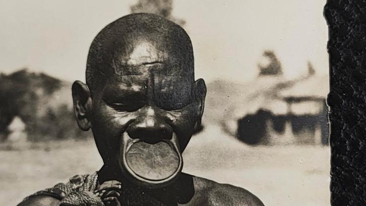 Femme à plateaux Congo Belge 5 cartes postales Expo 58, Collections, Cartes postales | Belgique, Non affranchie, 1940 à 1960, Enlèvement ou Envoi