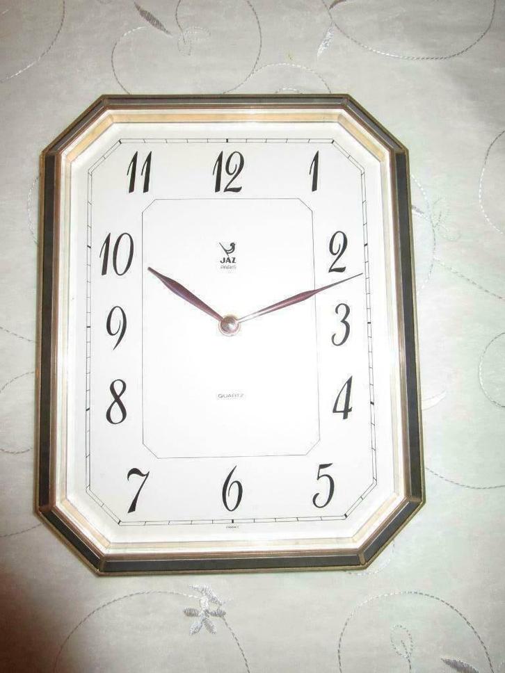 Wandklok JAZ, Quartz (Paris, France), Huis en Inrichting, Woonaccessoires | Klokken, Zo goed als nieuw, Wandklok, Analoog, Ophalen