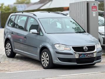 Vw Touran 1.4i ** Automaat ** 7 Plaatsen ** Airco ** beschikbaar voor biedingen