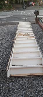 vol houten trap, wit, Doe-het-zelf en Bouw, Ladders en Trappen, Ophalen, Gebruikt, Trap, 2 tot 4 meter