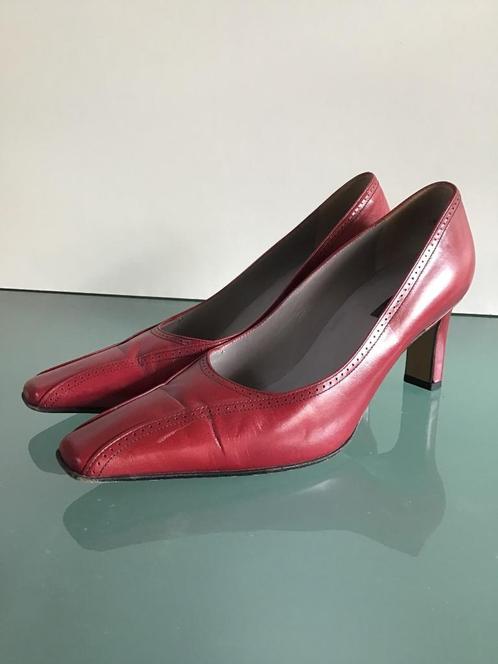 Gratis Verzenden | Peter Kaiser rode hakken 38½, Kleding | Dames, Schoenen, Zo goed als nieuw, Pumps, Rood, Verzenden