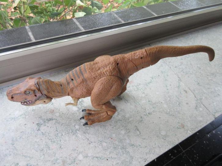 Dino T-Rex met zachte huid + lot andere dino's., Kinderen en Baby's, Speelgoed | Overig, Gebruikt, Jongen of Meisje, Ophalen