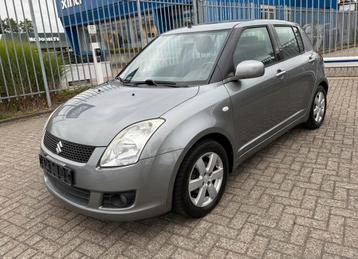 Suzuki Swift / 1.3 Benzine / Airco / Leder beschikbaar voor biedingen