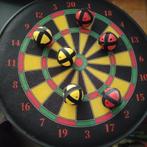 darts spel - 2 stuks - velcro gooien en pijltjes gooien, Comme neuf, Darts vogelpik, Enlèvement ou Envoi