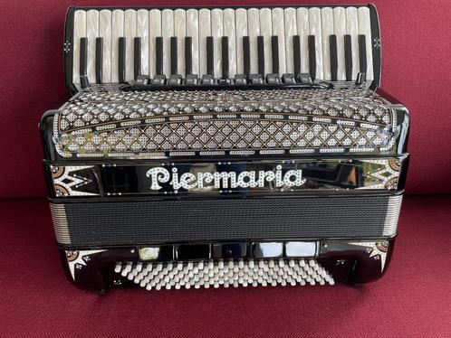 Z.g.a.n. Piermaria accordeon . 120 bas . 4 korig . Musette ., Musique & Instruments, Accordéons, Comme neuf, Accordéon à touches