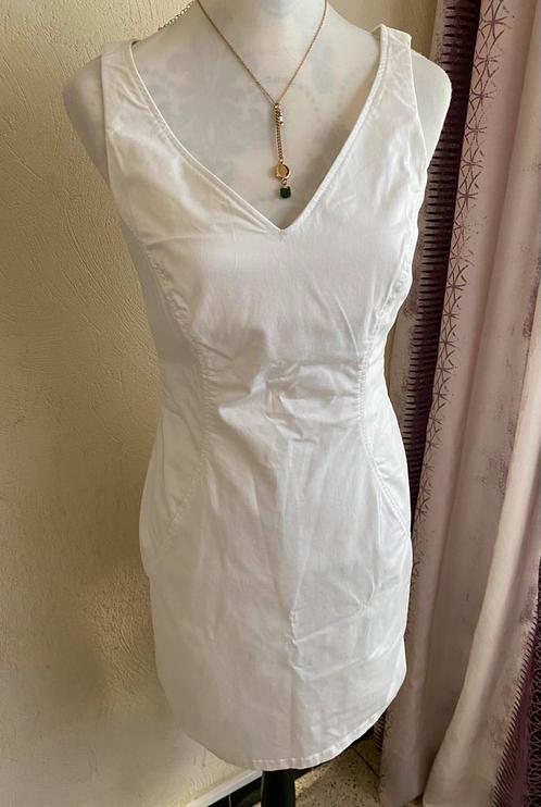 Robe fourreau blanche Esprit taille 36, Vêtements | Femmes, Robes