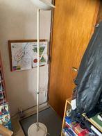 witte staande lamp, Huis en Inrichting, Lampen | Vloerlampen, Ophalen, Gebruikt, Metaal, 150 tot 200 cm
