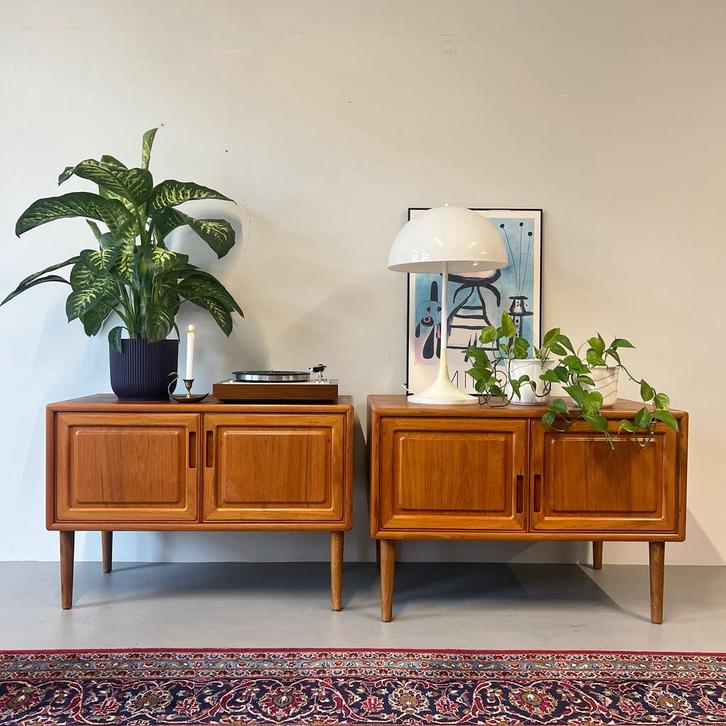 Vintage (TV / audio / LP) kastje •Dyrlund•, Huis en Inrichting, Kasten | Dressoirs, Gebruikt, Ophalen of Verzenden