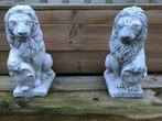 Set zittende leeuwen, vol steen S, super mooi!!, Tuin en Terras, Tuinbeelden, Ophalen of Verzenden, Steen, Dierenbeeld