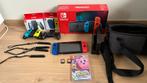 Nintendo Switch + 4 controllers + bag + 3 games, Avec 3 manettes ou plus, Avec jeux, Enlèvement, Utilisé
