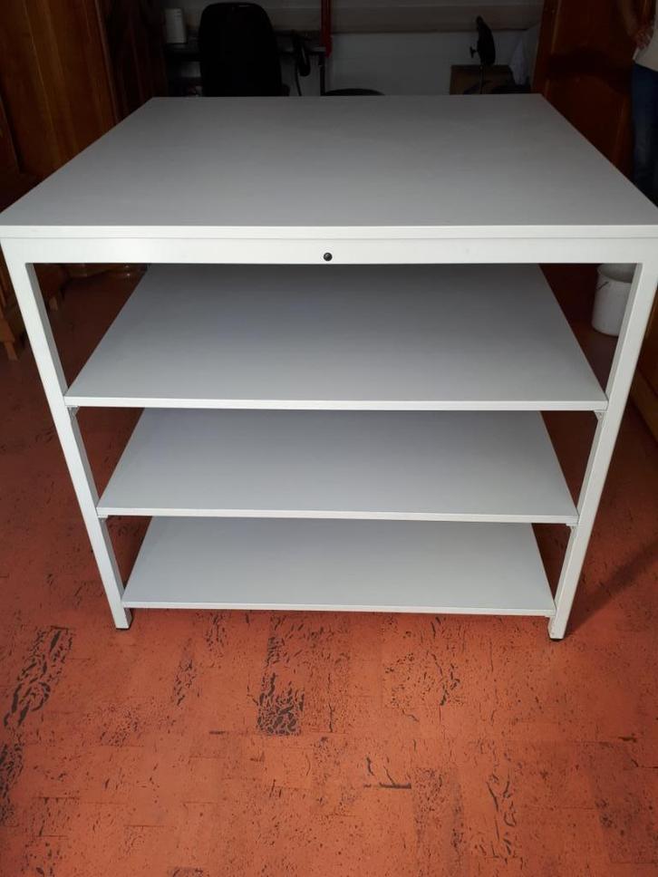 tafel allerlei doeleinden, Hobby en Vrije tijd, Overige Hobby en Vrije tijd, Zo goed als nieuw, Ophalen