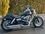 Fat bob amper20774km ABS bouwjaar2011 eerste eigenaar+ navi, Motoren, 2 cilinders, 1600 cc, Bedrijf, Meer dan 35 kW