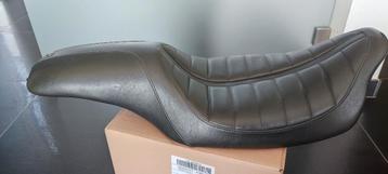 SELLE HARLEY DAVIDSON ROLAND SANDS DESIGN RSD TOURING ENZO beschikbaar voor biedingen