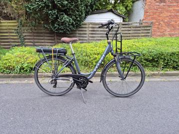Ebike veloci cargobike rijdt vlotjes 30km/u, Fietsen en Brommers, Elektrische fietsen, Ophalen