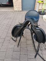 Dressuurzadel anatomica octan G3 18inch, Dieren en Toebehoren, Paarden en Pony's | Zadels, Ophalen, Zo goed als nieuw, Dressuur