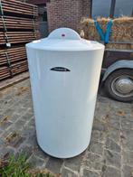 Boiler 1 jaar oud bij chauffagist aangekocht, Doe-het-zelf en Bouw, Chauffageketels en Boilers, Ophalen, Zo goed als nieuw, Boiler
