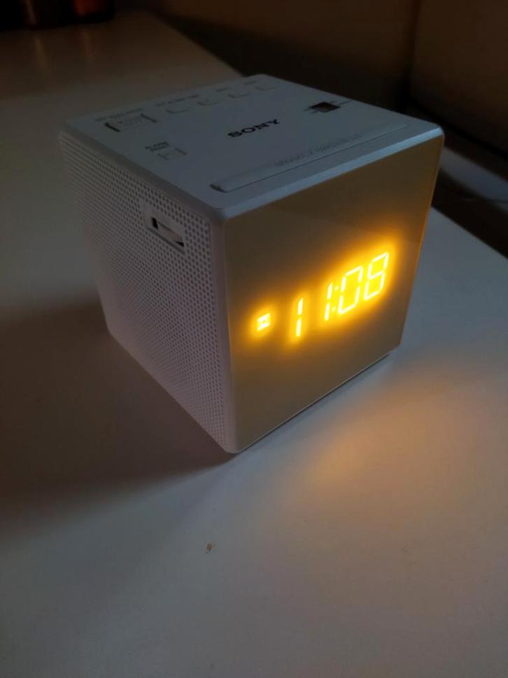 Radio réveil Sony, Elektronische apparatuur, Wekkers, Gebruikt, Analoog, Ophalen