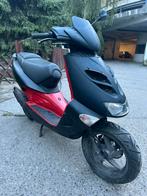 Scooter 2 temps Piaggio, Fietsen en Brommers, Scooters | Aprilia, Ophalen, SR 50, Klasse A (25 km/u), Zo goed als nieuw