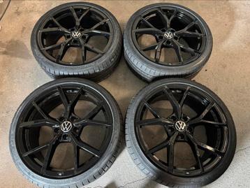 19 inch Origineel Volkswagen Estoril velgen met banden GOLF8 beschikbaar voor biedingen