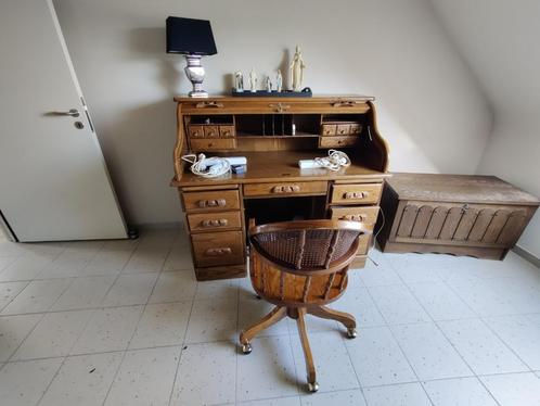 Vintage Roll Top bureau + bijpassende bureaustoel, Antiek en Kunst, Antiek | Meubels | Tafels, Ophalen