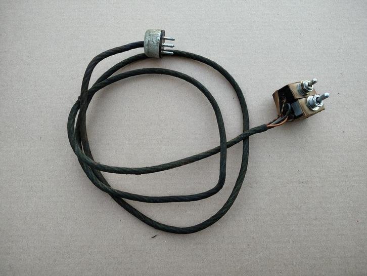 Service Switch Seeburg 100A (1948) jukebox, Collections, Machines | Jukebox, Seeburg, Envoi