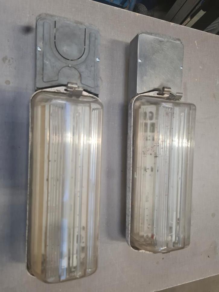 philips straatlamp, buitenlamp, stallamp, schuurlamp, Tuin en Terras, Buitenverlichting, Gebruikt, Wandlamp, Aluminium, Minder dan 50 watt