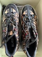 Chaussures Burberry, Comme neuf, Noir, Burberry