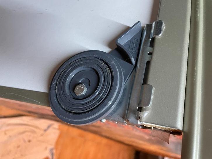 Schuifdeuren dressing, Huis en Inrichting, Kasten | Dressoirs, Zo goed als nieuw, 200 cm of meer, Minder dan 25 cm, Kersenhout