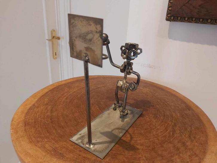 Unieke vintage metalen sculptuur – Basketballer | Industriël, Antiquités & Art, Antiquités | Bureau & Affaires, Enlèvement ou Envoi