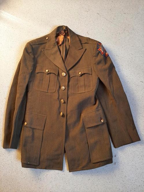 vest van een US WW2 veteraan, Verzamelen, Militaria | Tweede Wereldoorlog, Kleding of Schoenen, Ophalen