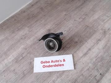 KACHEL VENTILATORMOTOR Volkswagen Polo IV (9N1 / 2/3) beschikbaar voor biedingen