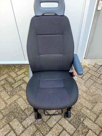 rechter stoel Peugeot Boxer   Citroen Jumper beschikbaar voor biedingen