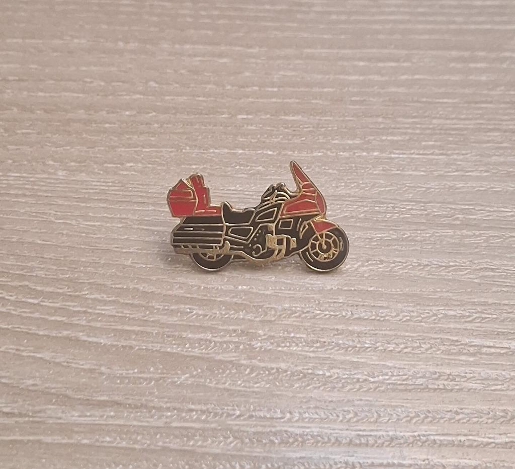 PIN - MOTO - MOTOR - MOTORBIKE, Verzenden, Gebruikt, Transport, Speldje of Pin