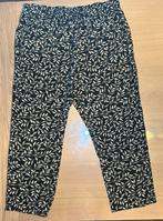👖 Broek maat 42, Taille 42/44 (L), Trois-quarts, Enlèvement ou Envoi, Comme neuf