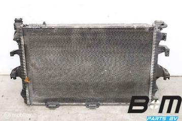 Radiateur VW Transporter T5 7H0121253J disponible aux enchères