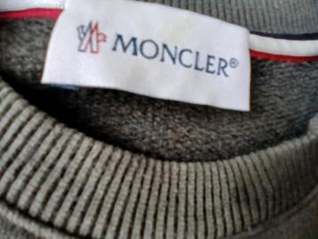 MONCLER sweat T116 / 6J beschikbaar voor biedingen